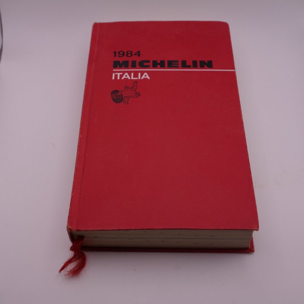 Vintage 1984 Michelin Italia L.16.000 ISBN 2 06 006 744-8 Travel Hard Cover Book